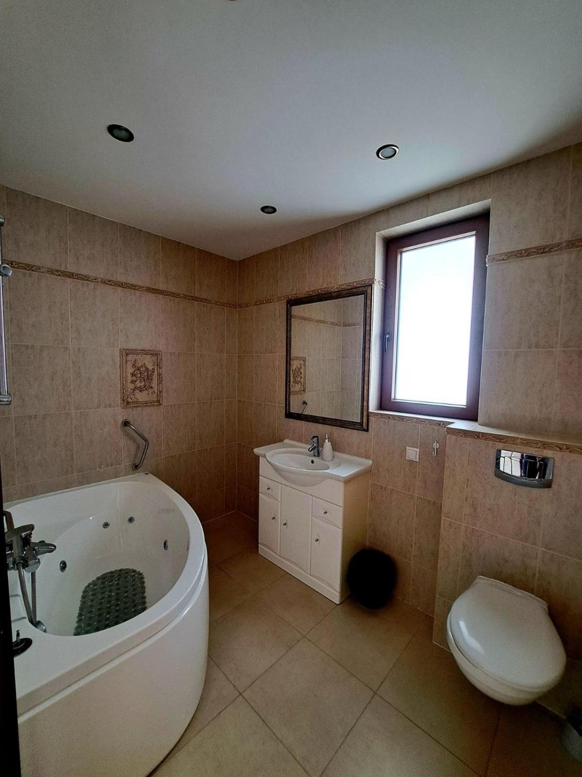 Vila Regina Sventojoje Guboju 2
